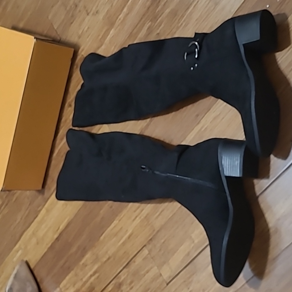 Never Worn Unisa Prisalo Knee High Boots